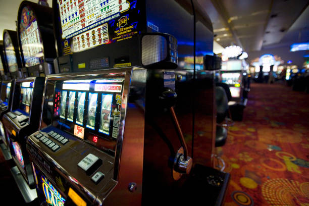 lxtoto login platform interface showing slot games and sportsbook markets